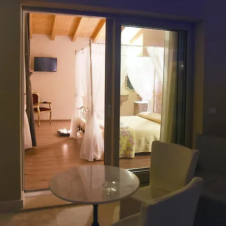 Le Fontane Sale Marasino