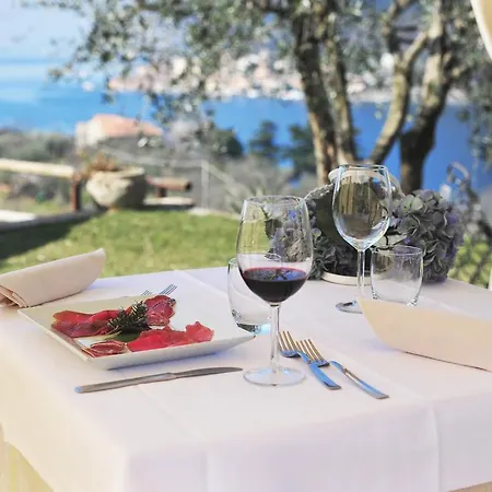 Le Fontane Alloggio per agriturismo *