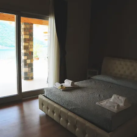 Le Fontane Alloggio per agriturismo Sale Marasino