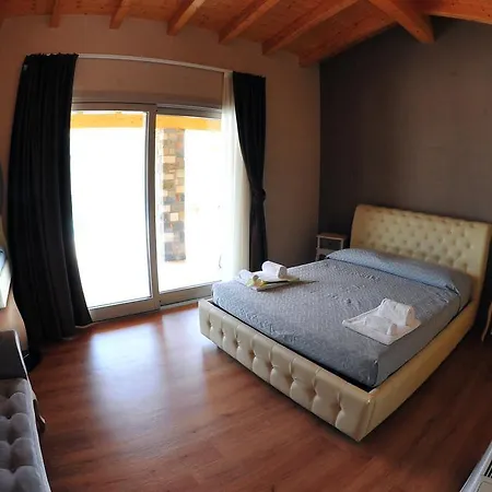 Le Fontane Alloggio per agriturismo Sale Marasino