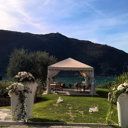 Le Fontane * Sale Marasino